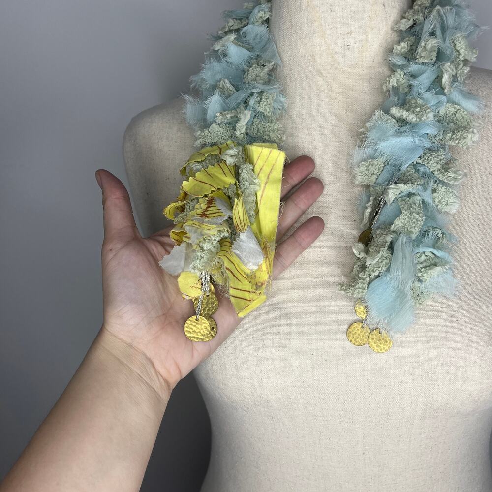 Georgina Von Etzdorf Womens Scarf 27" Blue Lei Garland Ruffle Gold Disc England - Picture 2 of 9